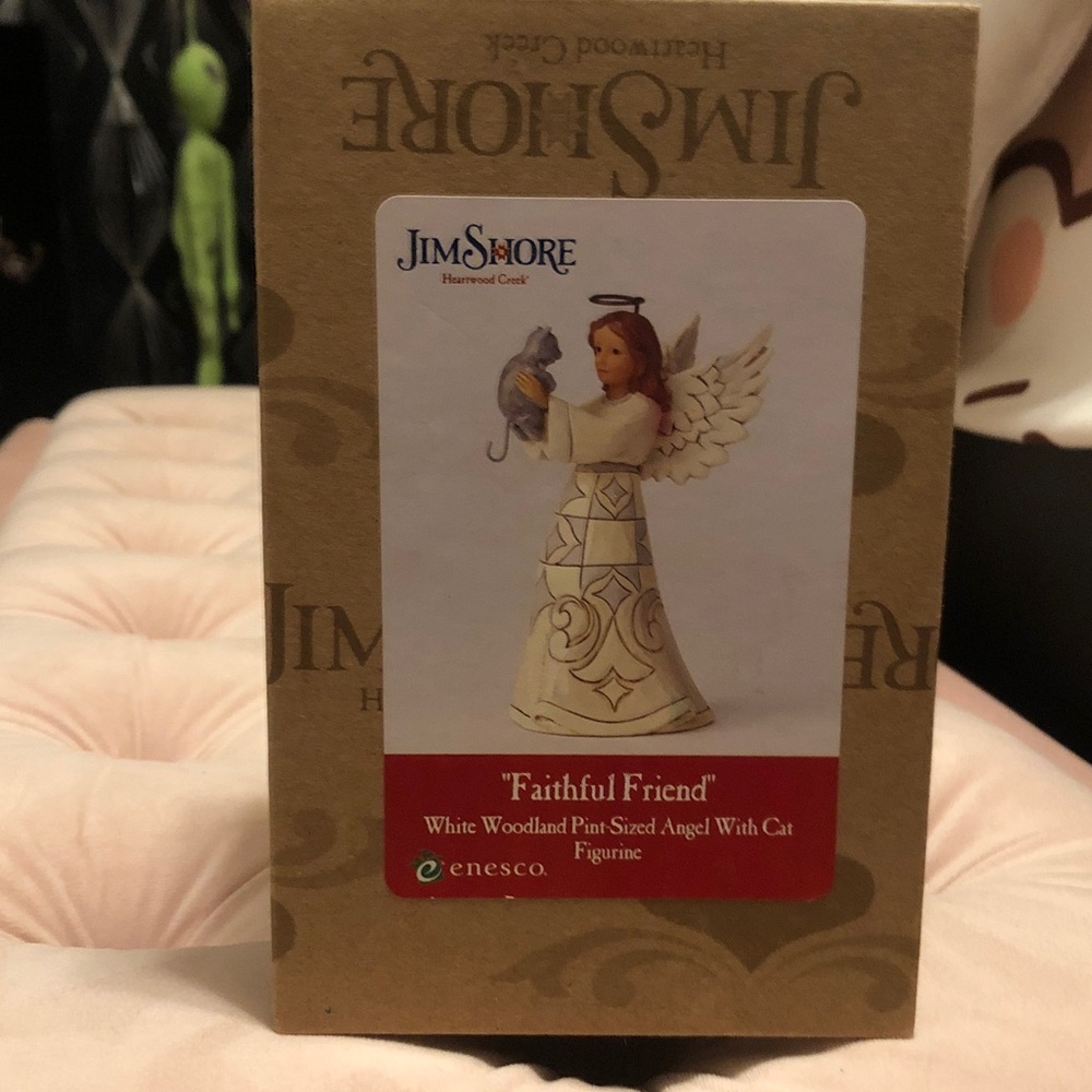 Jim Shore Angel “Faithful Friend” Figurine with Cat Accent